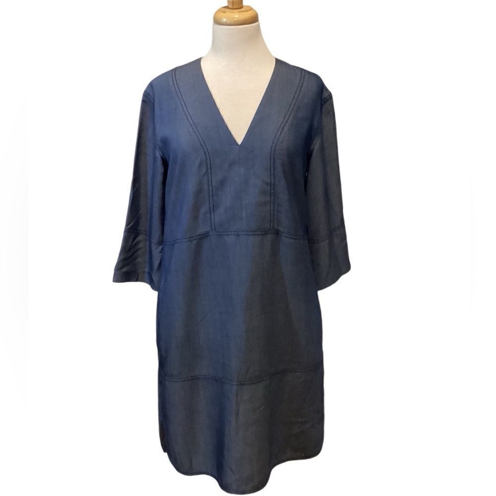 Vince Chambray Blue V-Neck Mini Dress size XS - Picture 2 of 8